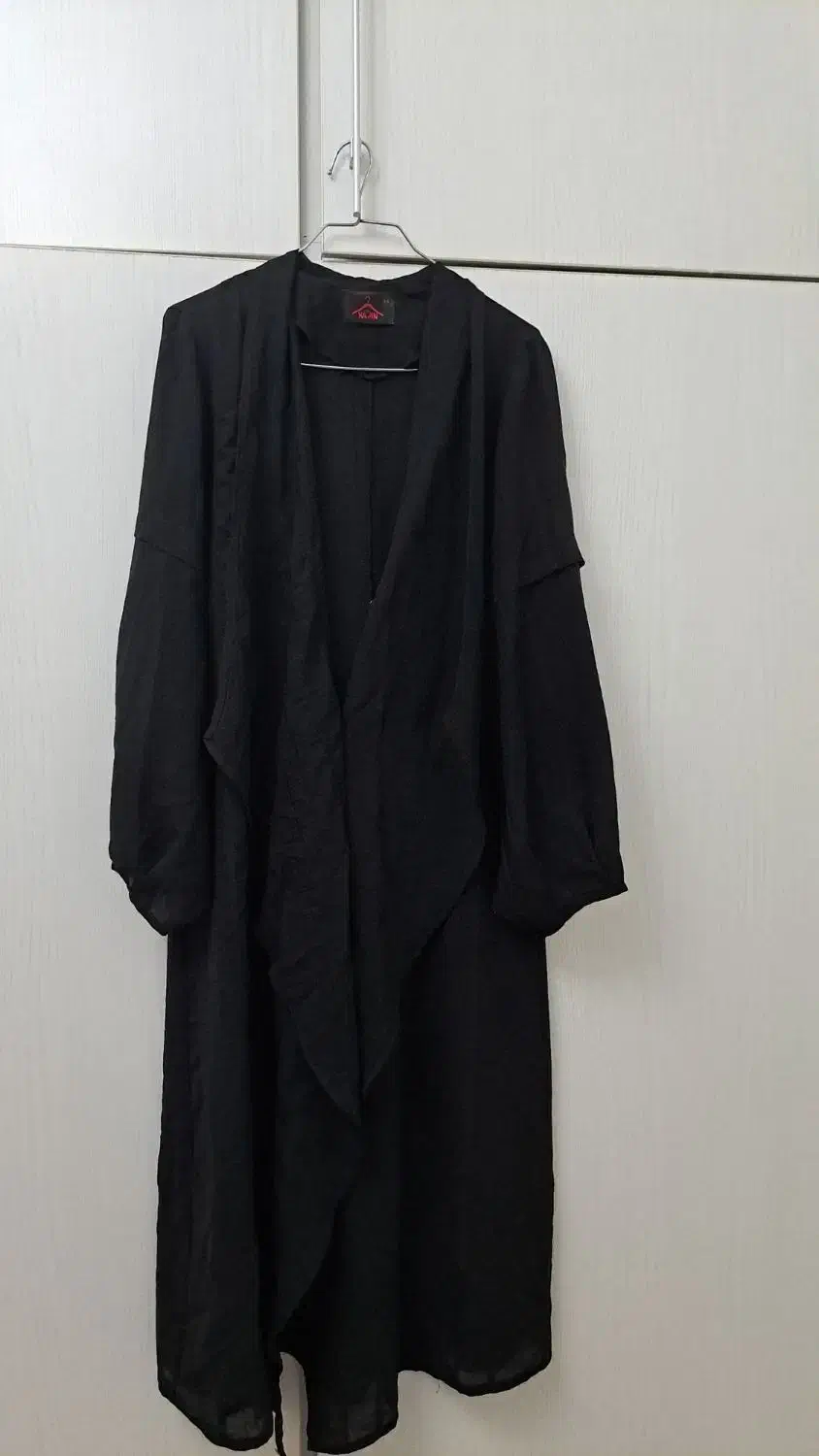 مانتو|لباس|تهران, آسمان|دیوار