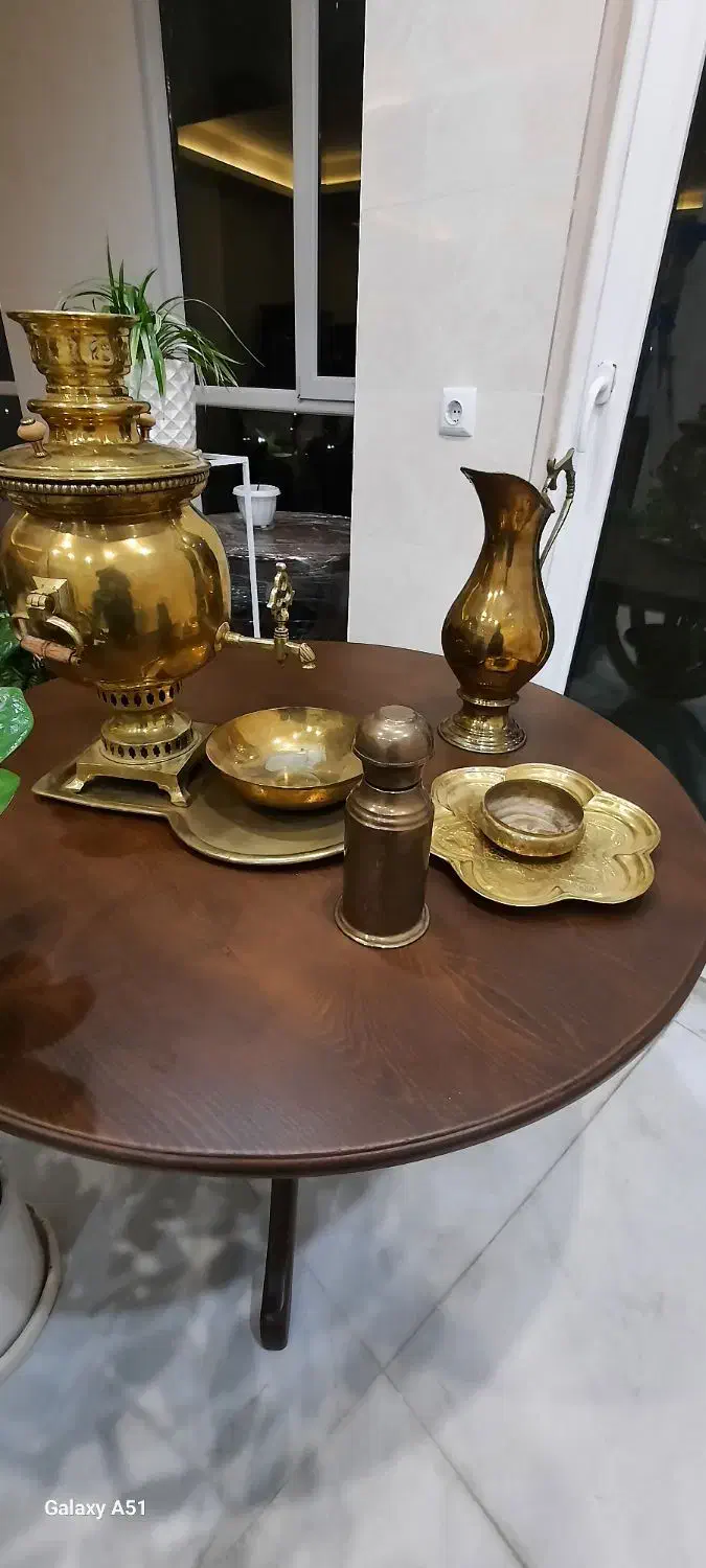 سماور به همراه پارچ جام سینی زیر سماور و چای دان|کلکسیون اشیاء عتیقه|قزوین, |دیوار