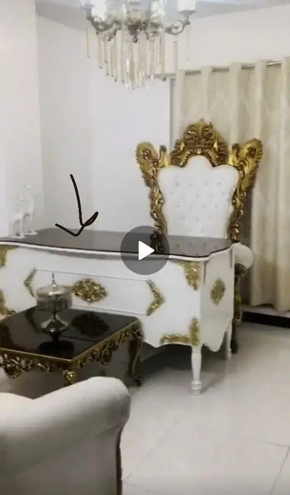 میز اداری سلطنتی|مبلمان اداری|نوکنده, |دیوار