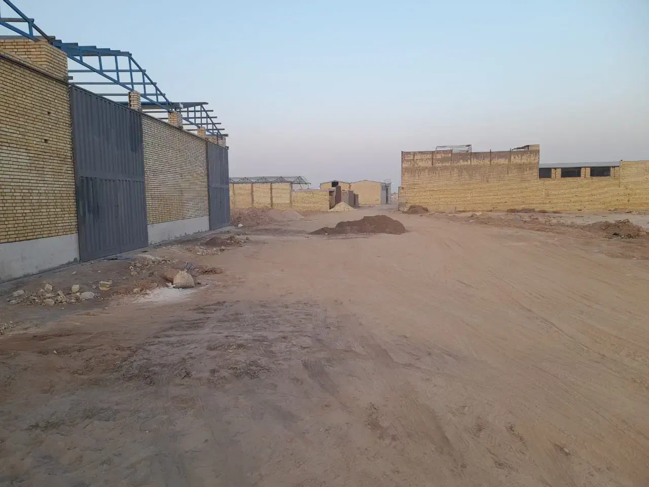 سوله کارگاه|فروش دفتر صنعتی، کشاورزی، تجاری|کاشان, شهرک صنعتی کویر|دیوار