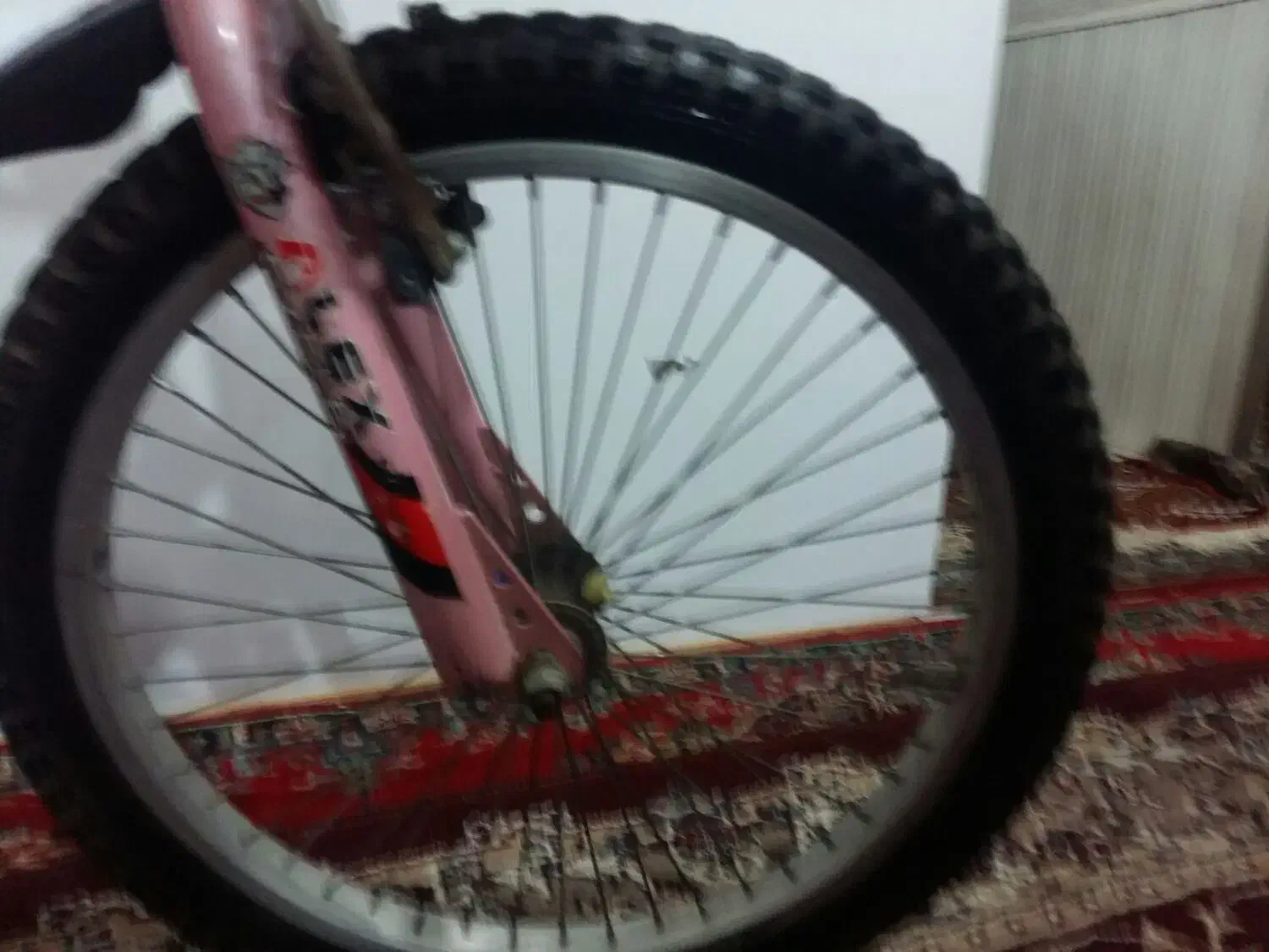 دوچرخه واقعن نوهست سایزش بیست|دوچرخه، اسکیت، اسکوتر|کردکوی, |دیوار