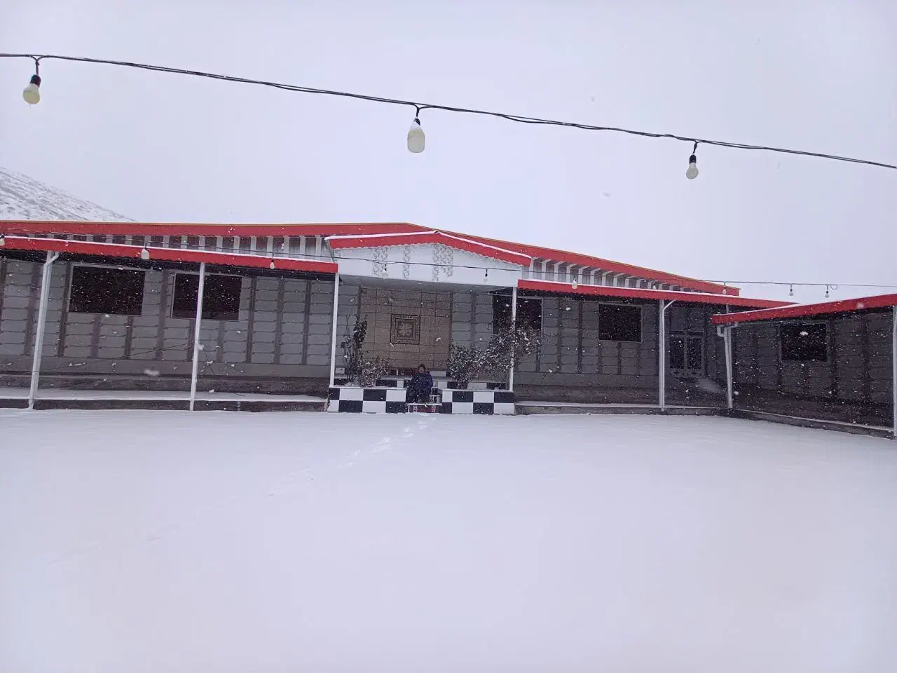 نصاب سقف شیبدار الاچیق|خدمات پیشه و مهارت|مشهد, فاطمیه|دیوار