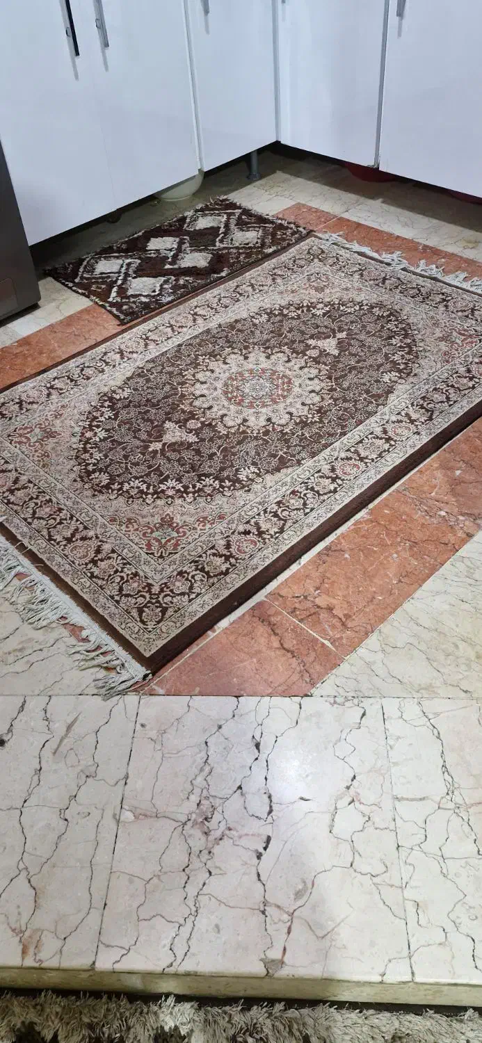 فرش در حد نو|فرش|ورامین, ورامین|دیوار