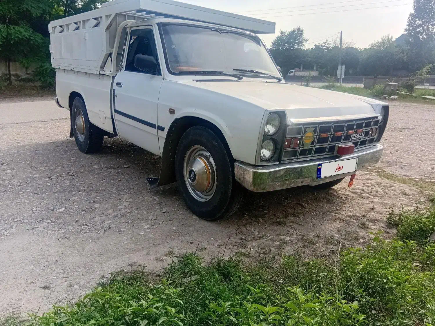 نیسان سفید|خودرو سواری و وانت|شیرگاه, |دیوار