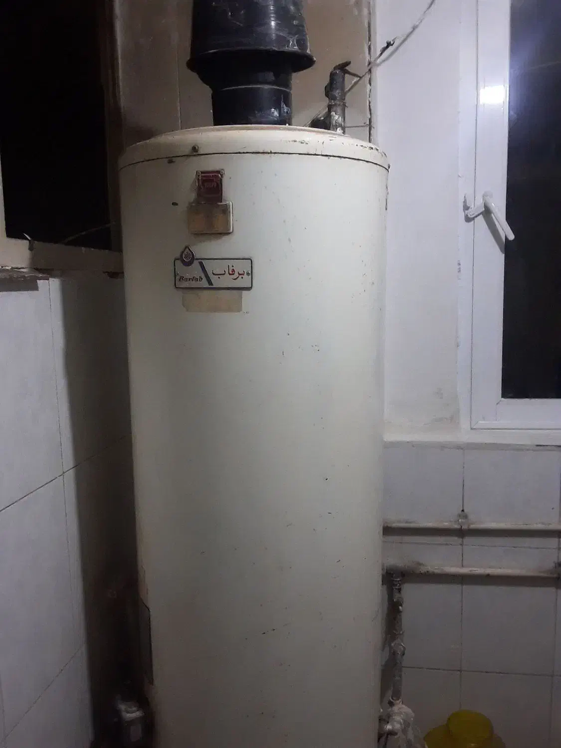 آبگرمکن زمینی|آبگرمکن، پکیج، شوفاژ|بروجرد, |دیوار