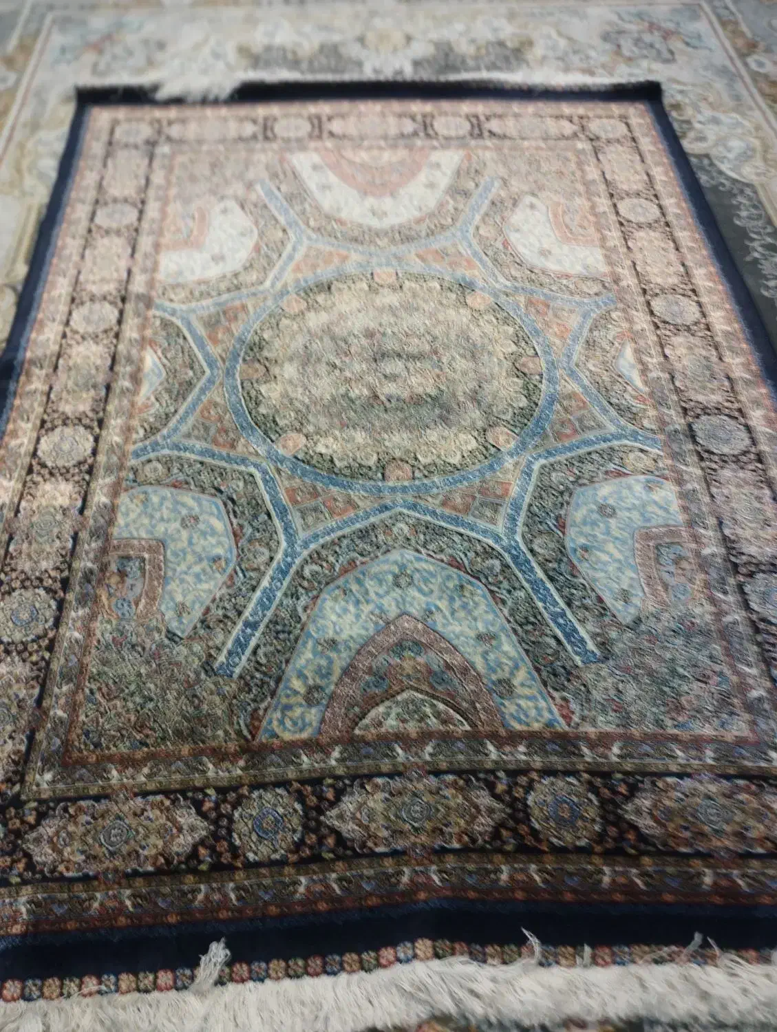 فرش تمام ابریشم|فرش|کرج, فاز ۳ گوهردشت|دیوار