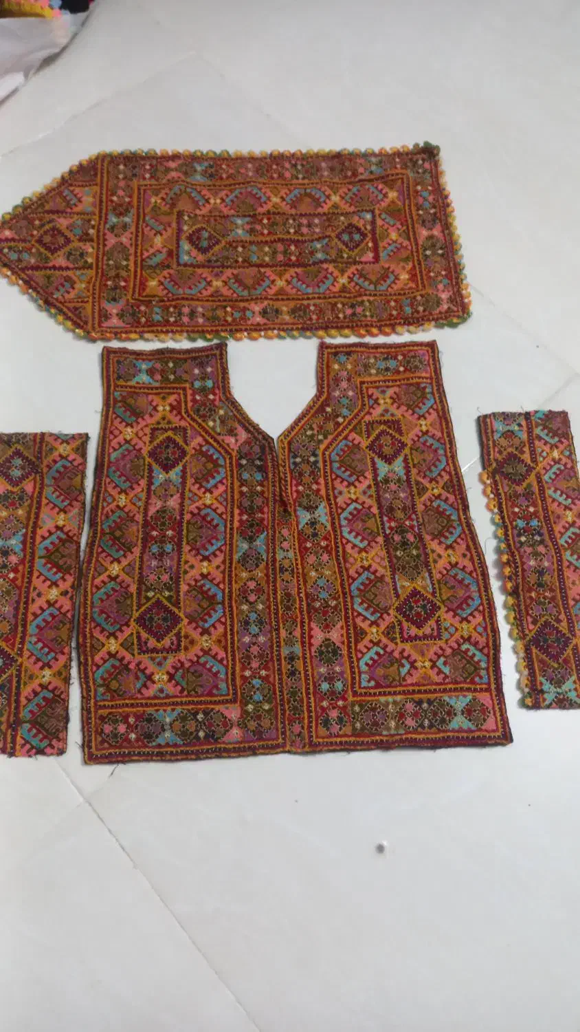 کار دست بلوچ|صنایع دستی و سایر لوازم تزئینی|مشهد, آزادشهر|دیوار