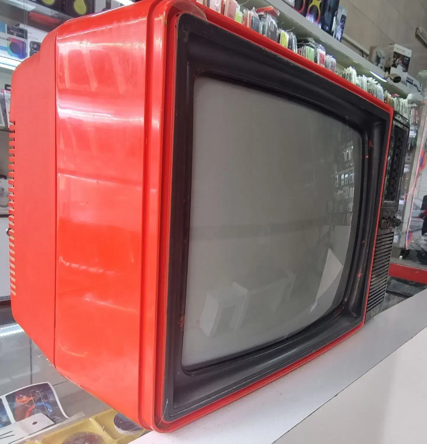 تلوزیون کلکسیونی|تلویزیون و پروژکتور|مشهد, همت آباد|دیوار