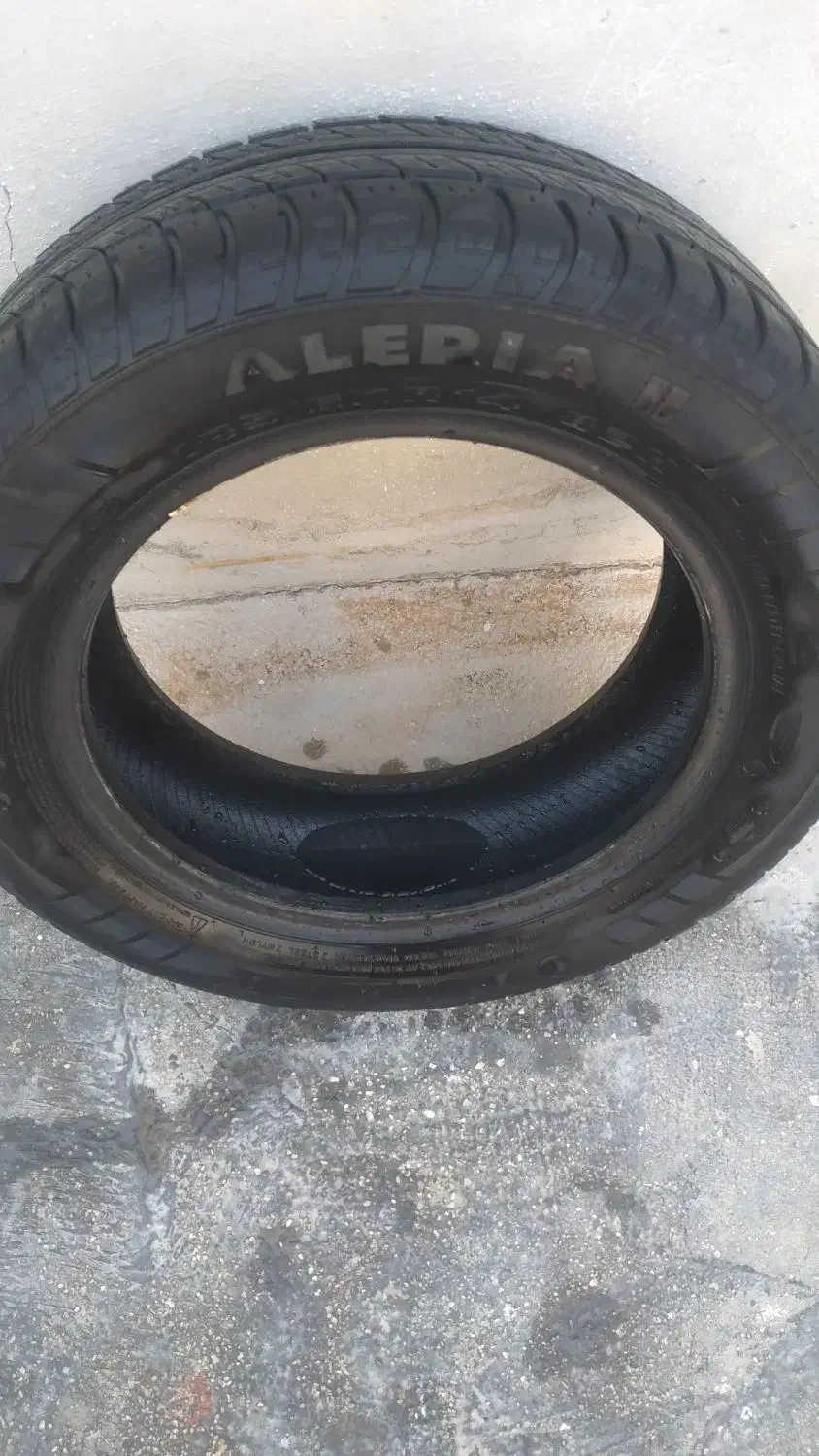 لاستیک۱۴ کوئیک|قطعات یدکی و لوازم جانبی|بندر کنگان, |دیوار