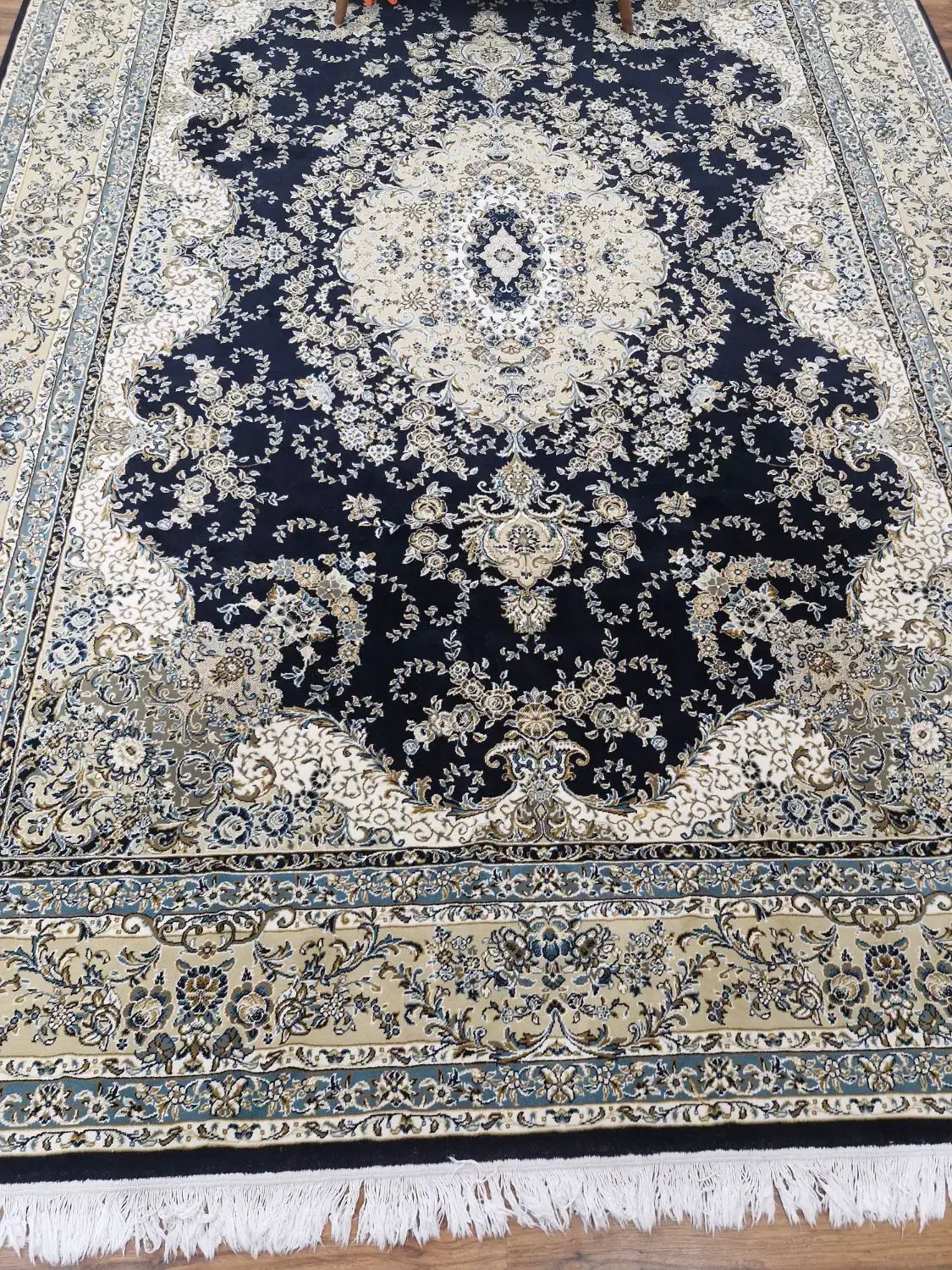 فرش ۹ متری ساوین مشهد|فرش|تهران, دردشت|دیوار