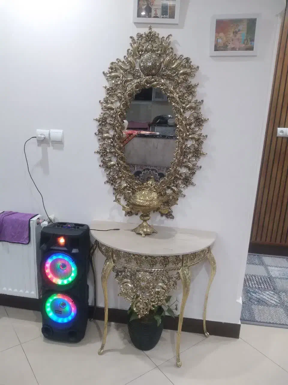 بوفه و آینه کنسول|بوفه، ویترین، کنسول|ساری, |دیوار