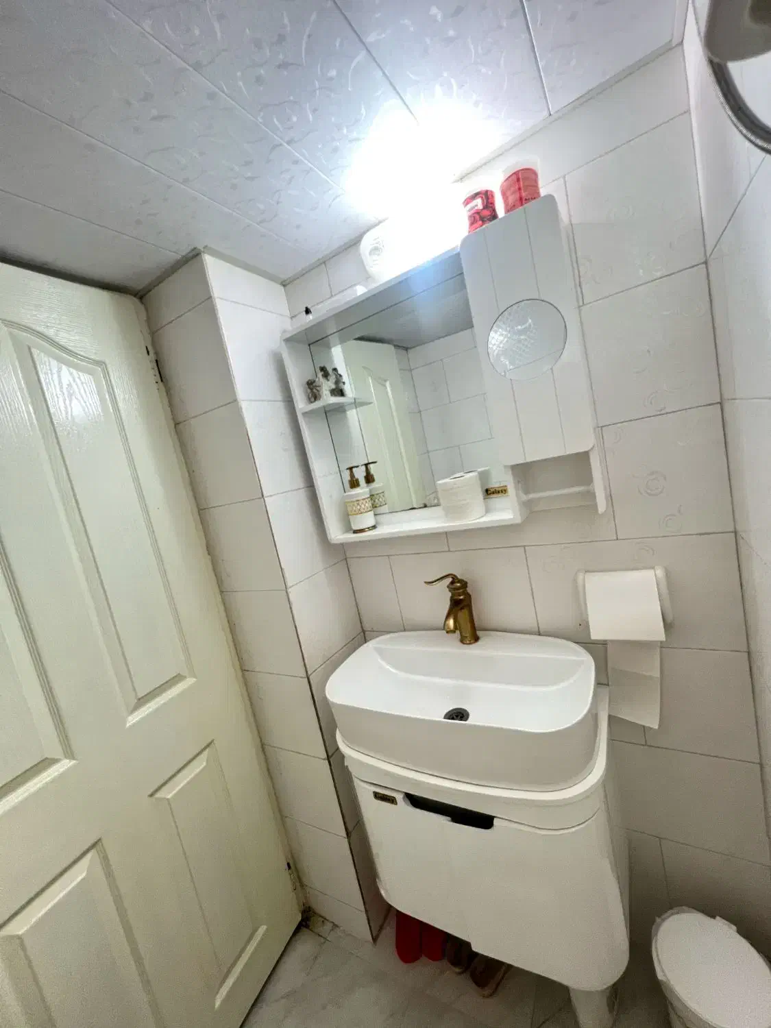 فروش آپارتمان تفکیکی با لوکیشن فوق العاده فاز یک|فروش آپارتمان|اصفهان, بهارستان|دیوار