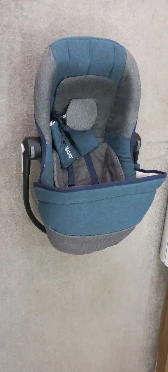 کریر کودک|کالسکه و لوازم جانبی|گنبد کاووس, |دیوار