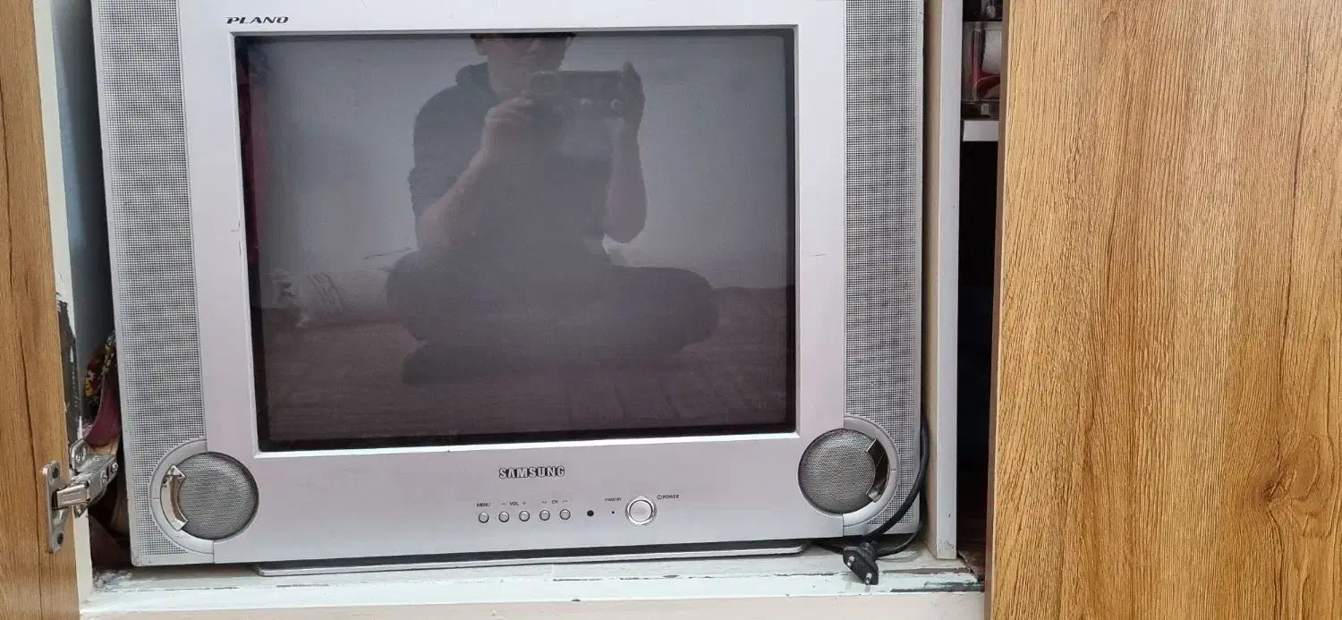 تلویزیون قدیمی|تلویزیون و پروژکتور|نسیمشهر, |دیوار