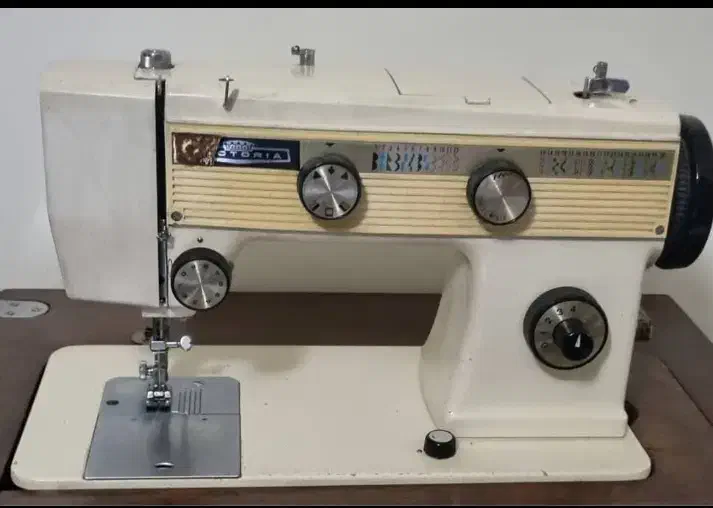 چرخ خیاطی ویکتوریا ژاپنی|چرخ خیاطی و ریسندگی|اصفهان, جلفا|دیوار