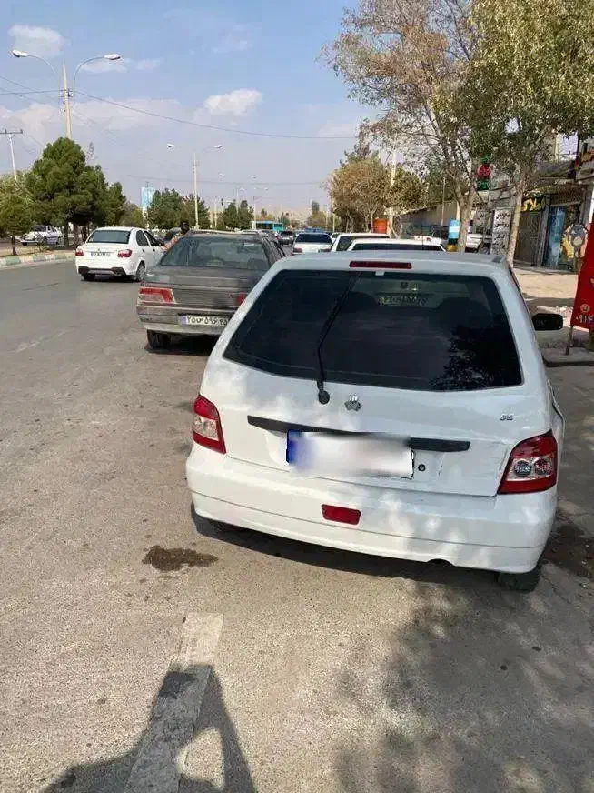 فروش ۱۱۱ مدل ۹۸|خودرو سواری و وانت|کرمان, |دیوار