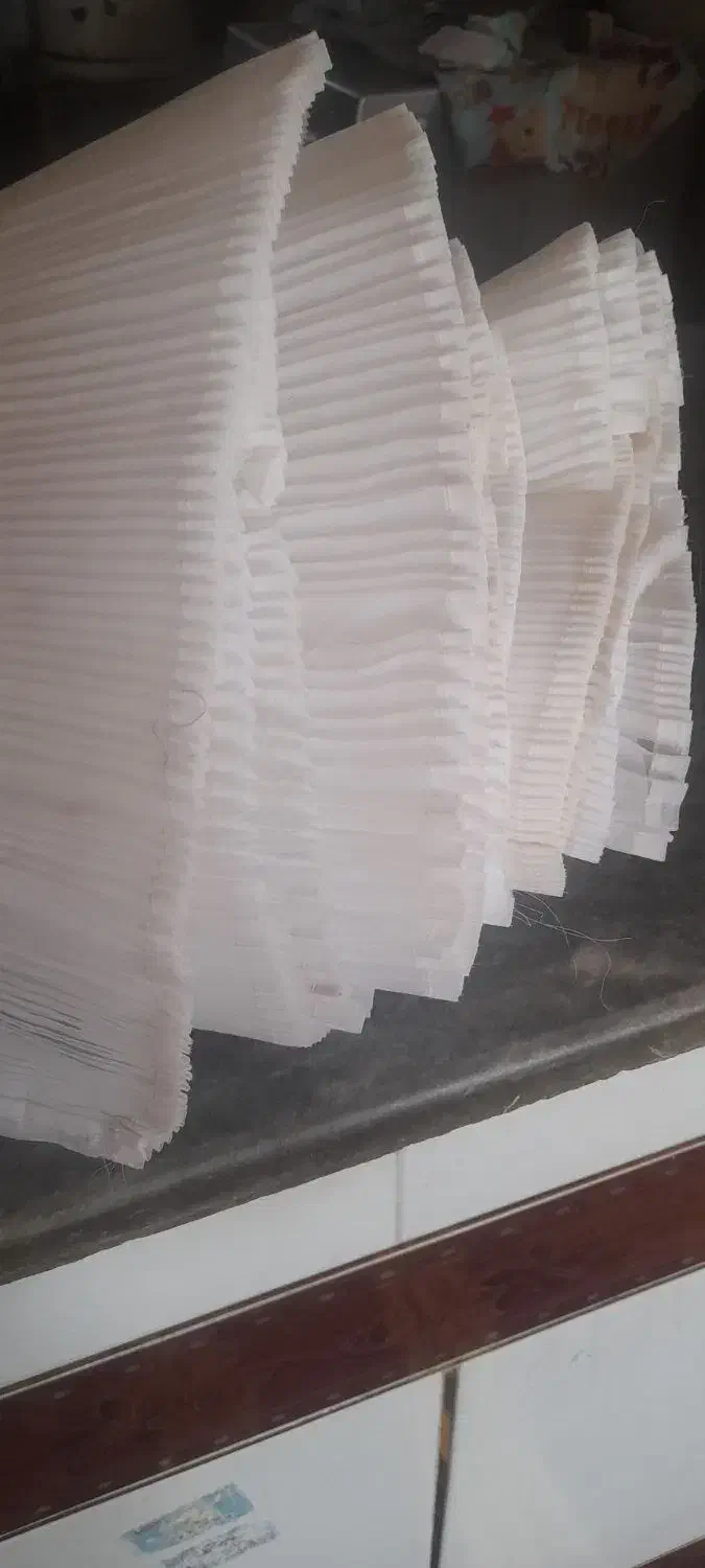 چین لباس محلی سفید|لباس|فیروزآباد (فارس), |دیوار