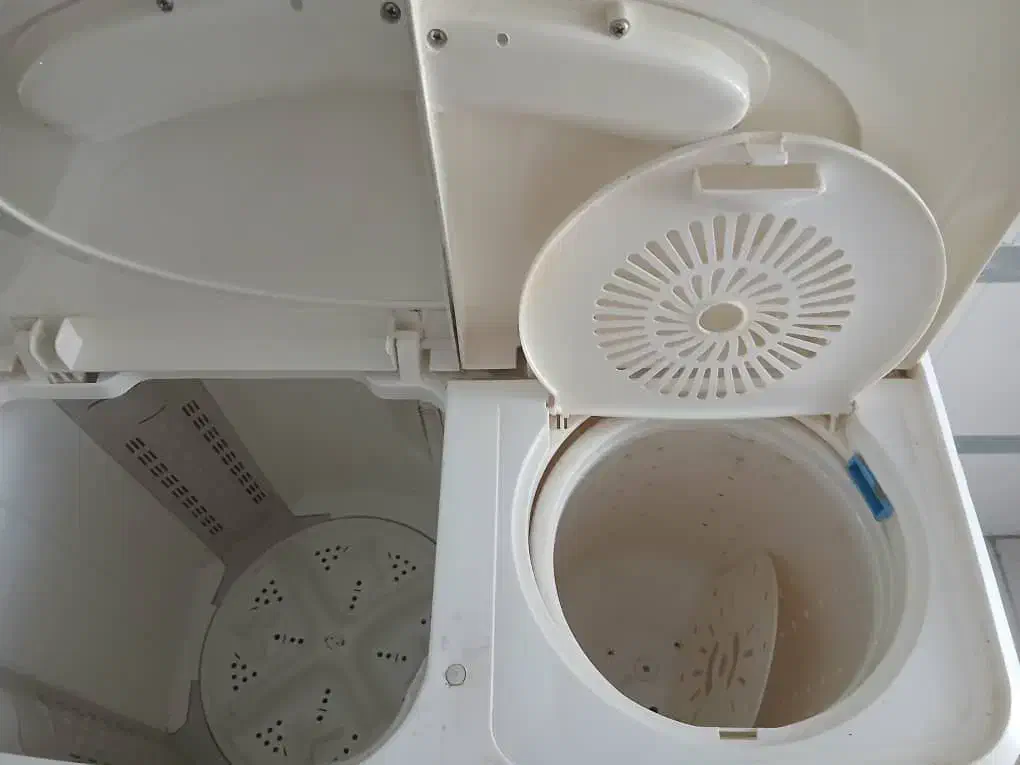 لباسشویی دو قلویی۷کیلو|ماشین لباسشویی و خشک‌کن لباس|بانه, |دیوار