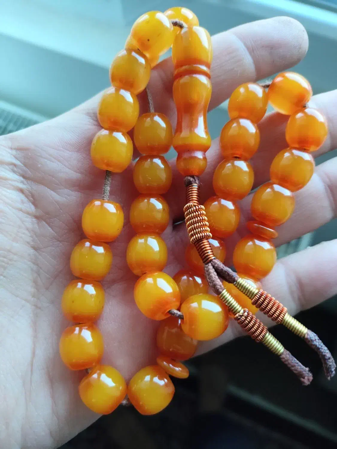 تسبیح شام|کلکسیون اشیاء عتیقه|سنندج, |دیوار