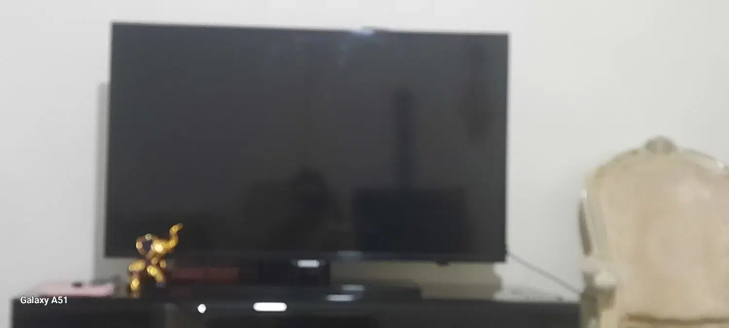 تلوزیون|تلویزیون و پروژکتور|ملایر, |دیوار