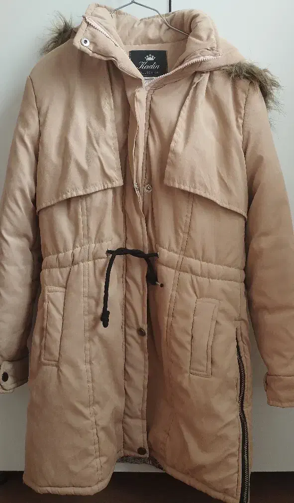 کاپشن نو|لباس|سلمان‌شهر, |دیوار