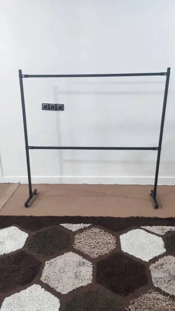 چهارپایه فلزی محکم باضخامت رگال لباس قوطی فشرده|صندلی و نیمکت|ایذه, |دیوار