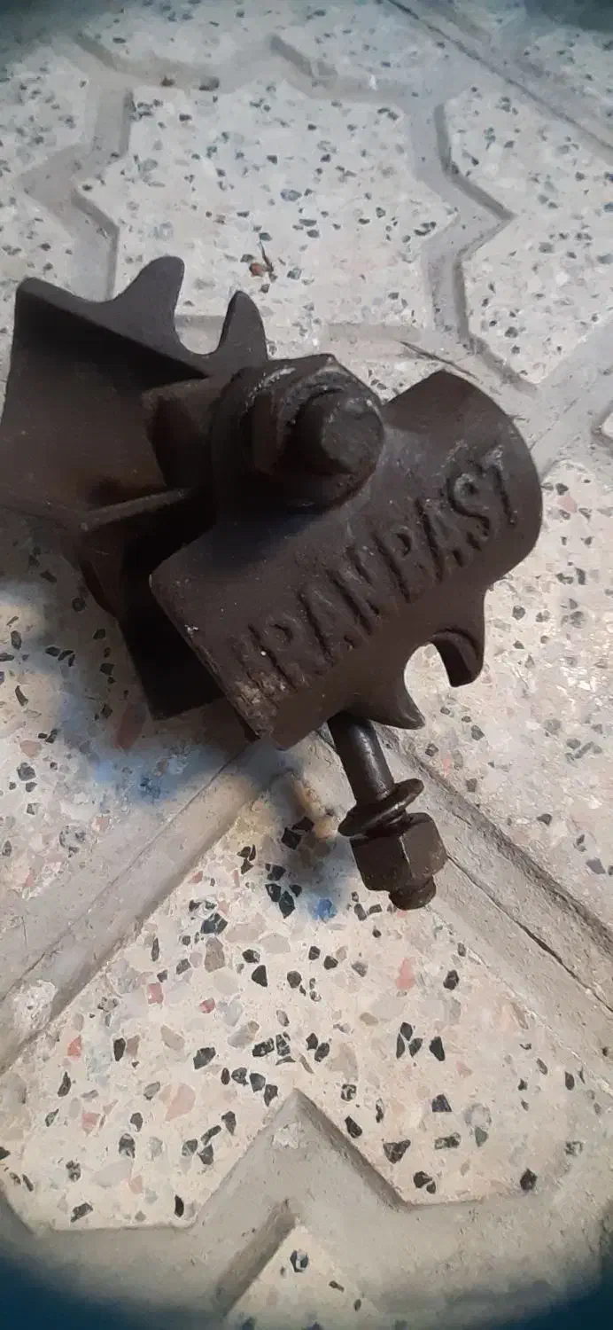 بست داربست سنگین وزن|مصالح و تجهیزات ساختمان|مشهد, شهرک شهید باهنر|دیوار