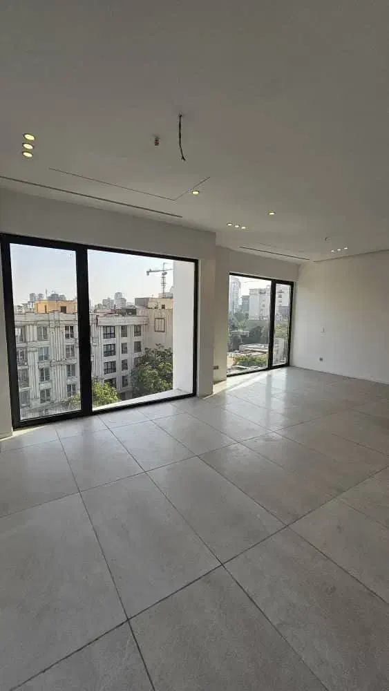 230متر 3خواب زعفرانیه تراس قابل چیدمان غرق در نور