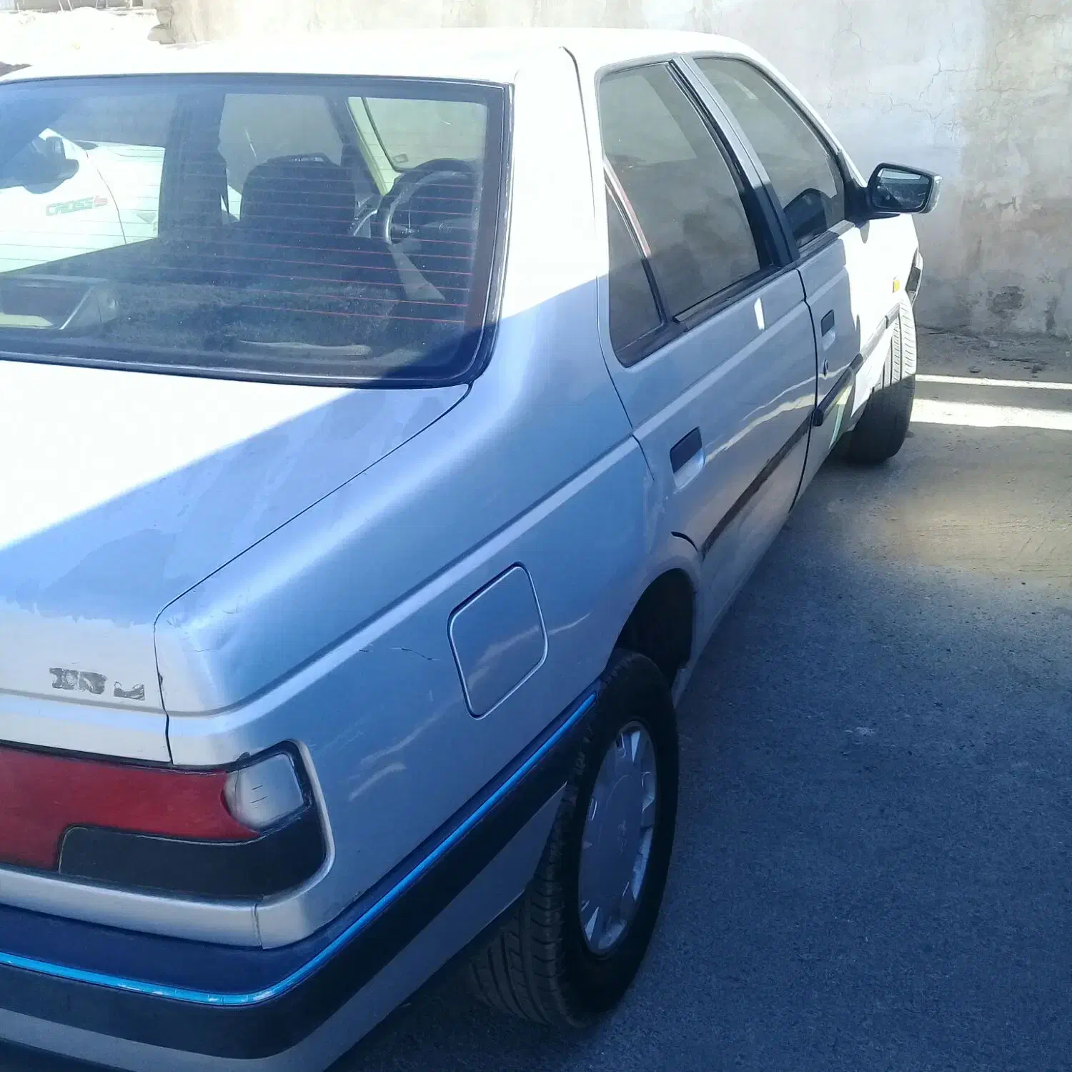 پژو ۴۰۵|خودرو سواری و وانت|ملایر, |دیوار