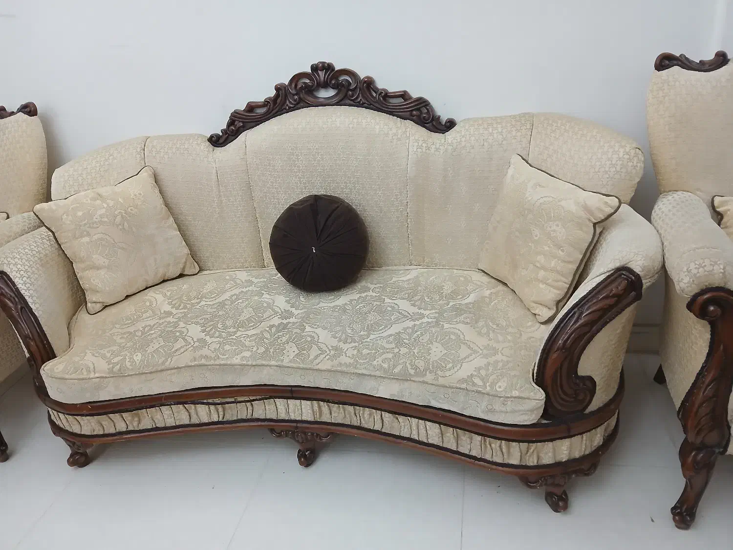 مبلمان|مبلمان خانگی و میز عسلی|رباط‌کریم, رباط‌کریم|دیوار