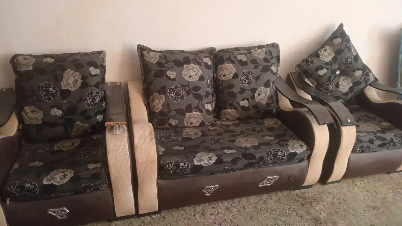 مبل راحتی|مبلمان خانگی و میز عسلی|زاهدان, |دیوار