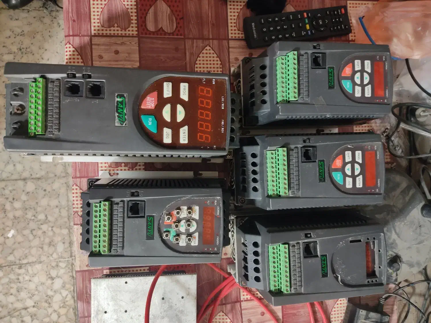 تعمیرات تخصصی برد های الکترونیکی و پبرق صنعتی|خدمات پیشه و مهارت|بوکان, |دیوار