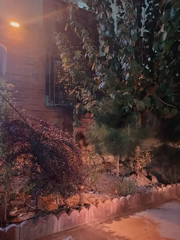 دوخوابه فاز چهار شیروونی قرمز|فروش آپارتمان|پرند, فاز ۴|دیوار