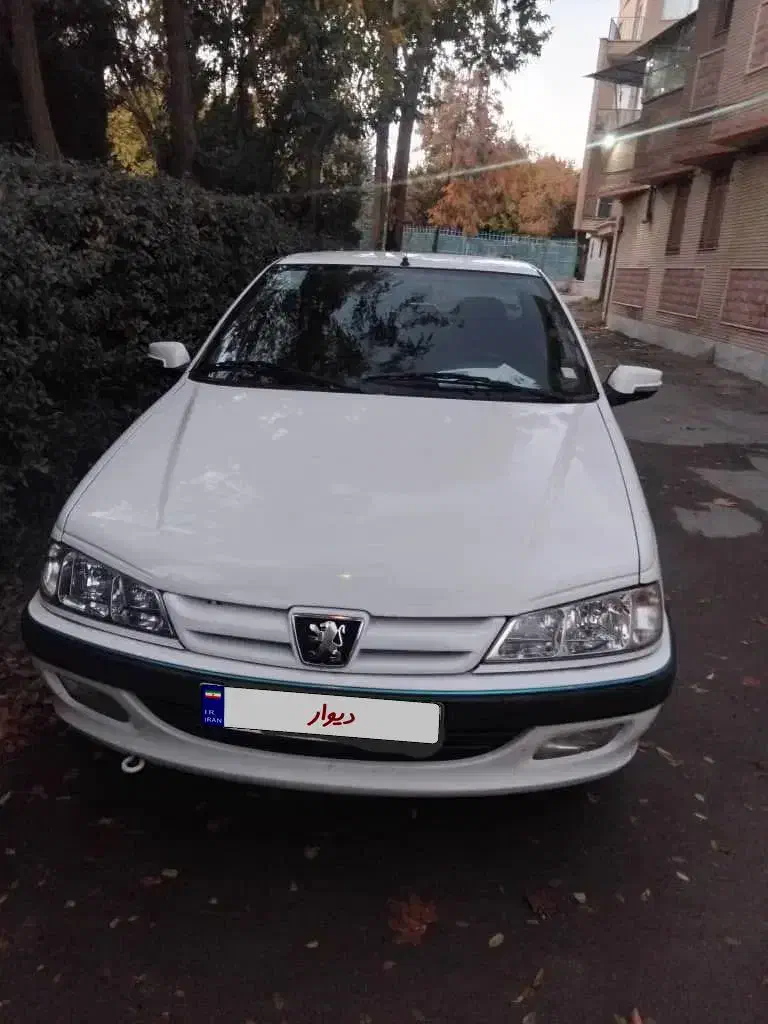 پژوپارس|خودرو سواری و وانت|بروجرد, |دیوار