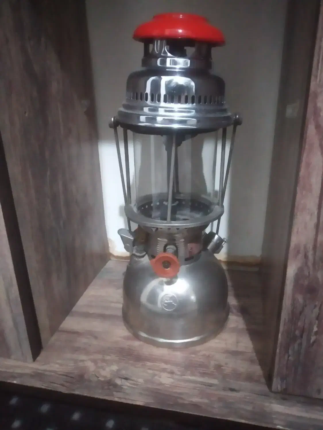 زنبوری قدیمی اصل آلمان نو بدون خط و خش|کلکسیون اشیاء عتیقه|نمین, |دیوار