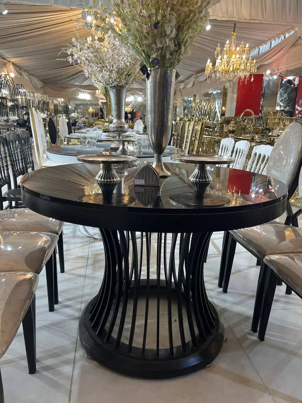 میز گرد مدلی سیما / تالار و رستوران|عمده‌فروشی|مهاباد (آذربایجان غربی), |دیوار