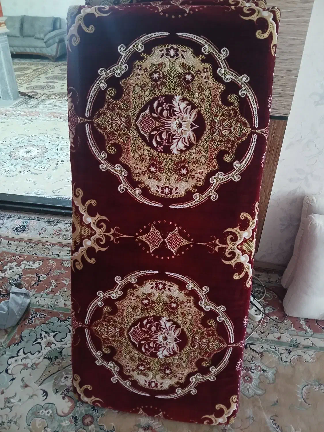 پشتی|پشتی|اهر, |دیوار