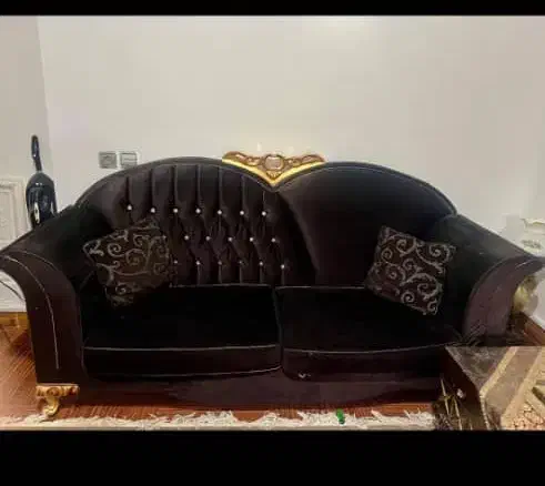 مبل 6نفره و تخت خواب تک نفره بهمراه خوشخواب|مبلمان خانگی و میز عسلی|نور, |دیوار