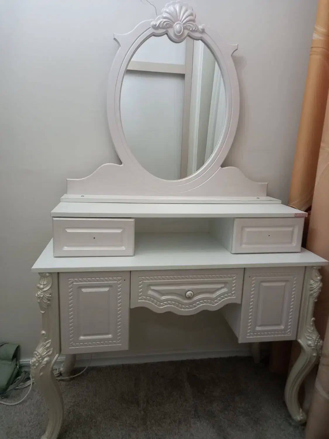 میز آرایش|تخت و سرویس خواب|تهران, شهرک گلها (تهرانسر)|دیوار