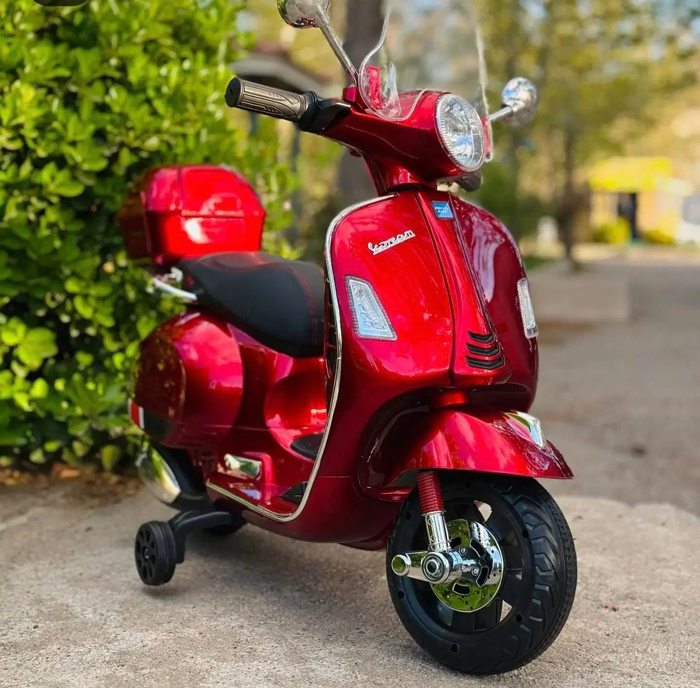 موتور شارژی بچه‌گانه وسپا|اسباب‌بازی بچه|شاهین‌شهر, الهیه|دیوار