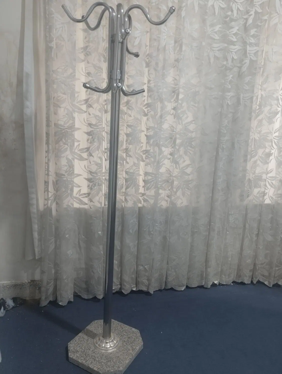 جالباسی|بندرخت و رخت‌آویز|مشهد, مصطفی خمینی|دیوار