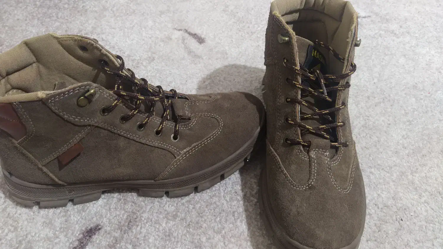 کفش نیم بوت سایز ۴۴ ۴۵ مردانه|کیف، کفش، کمربند|اصفهان, شهید رجایی|دیوار