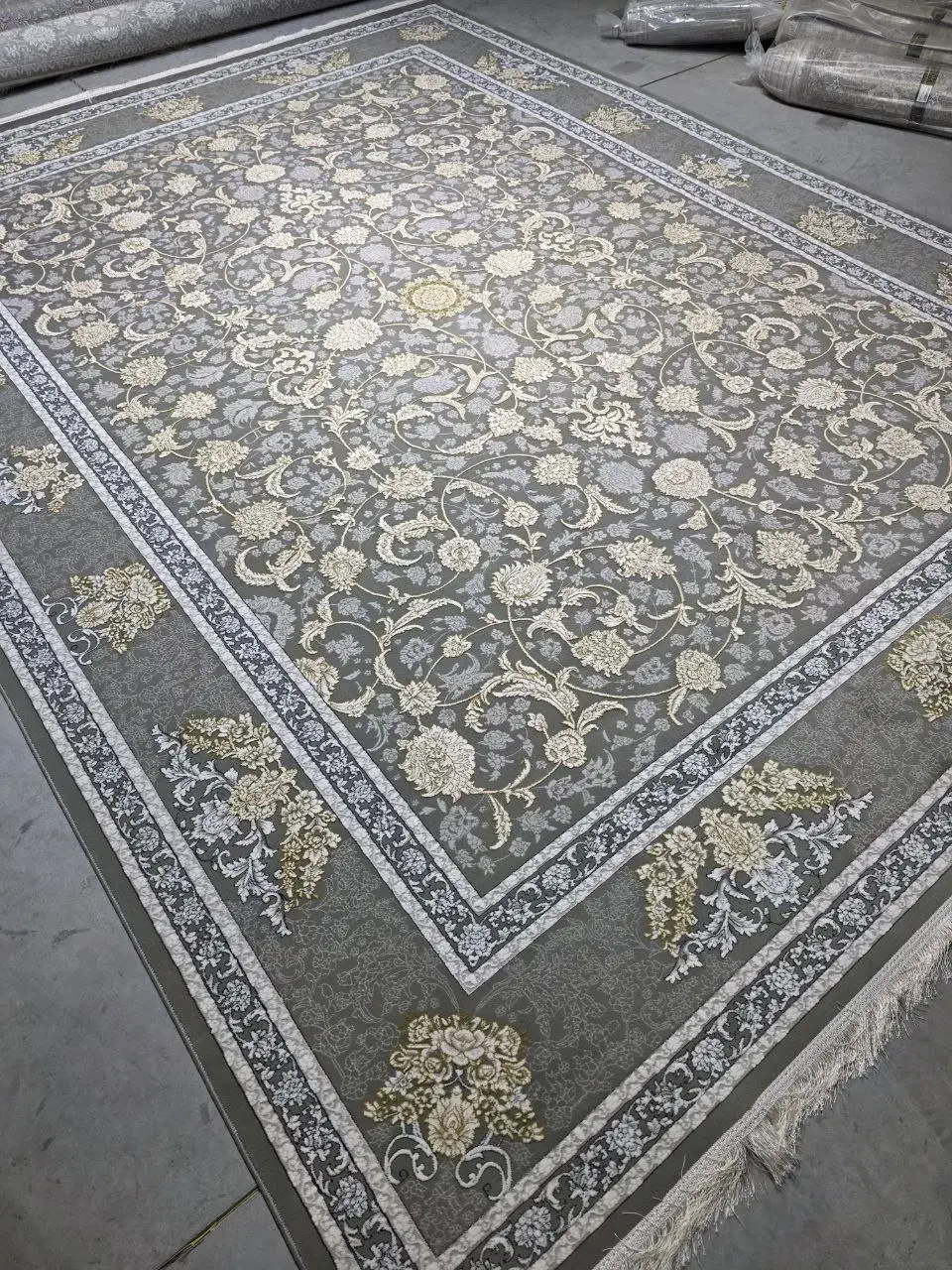 فرش های نمایشگاه اران بیدگل|فرش|ایلام, |دیوار