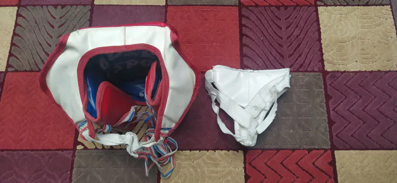 لباس تکواندو و وسایل ان توافقی|لباس|بروجرد, |دیوار