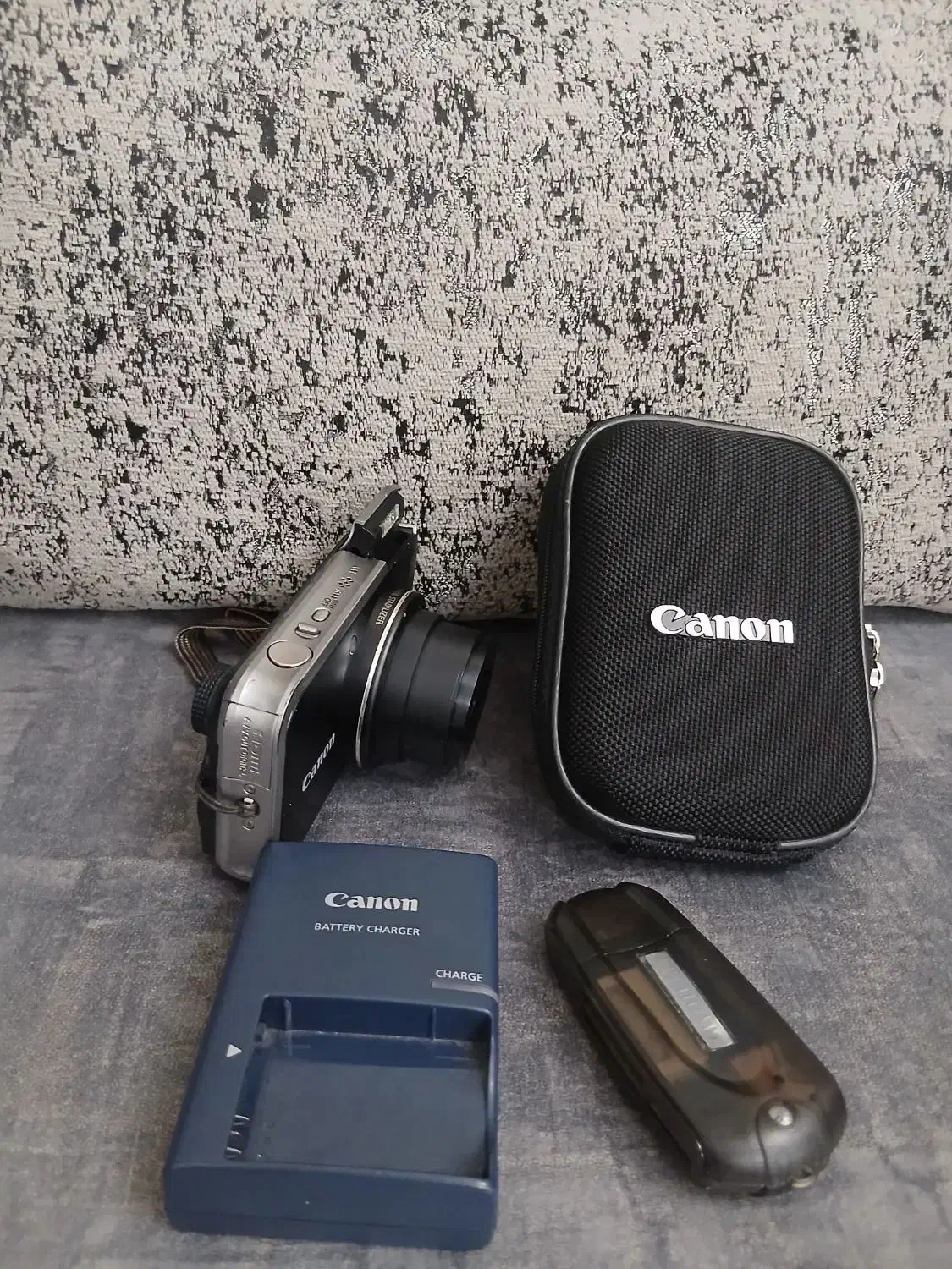 دوربین canon|دوربین عکاسی و فیلم‌برداری|بندرعباس, |دیوار