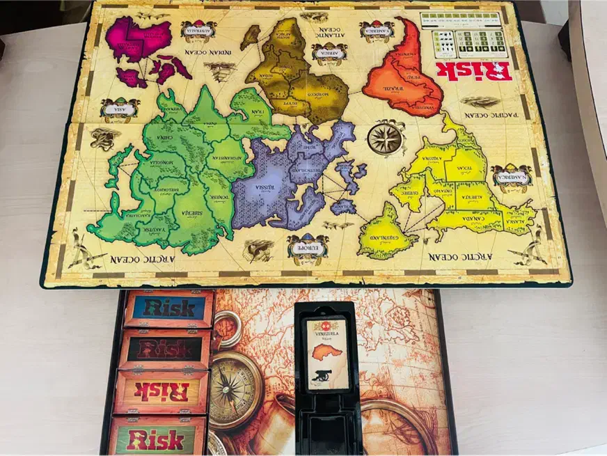 بازی فکری ریسک|اسباب‌‌بازی|فولادشهر, A4|دیوار