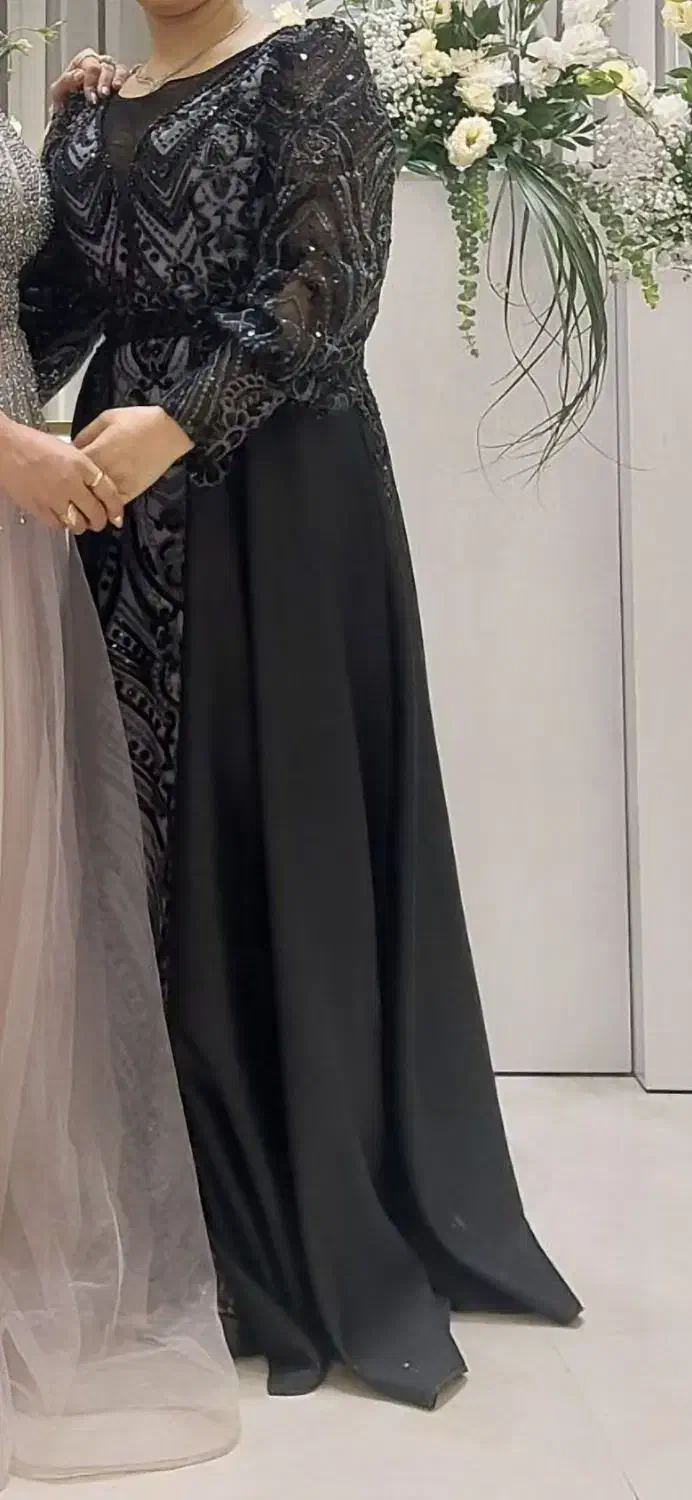 پیراهن مجلسی دو عدد|لباس|تربتحیدریه, کاشانی|دیوار