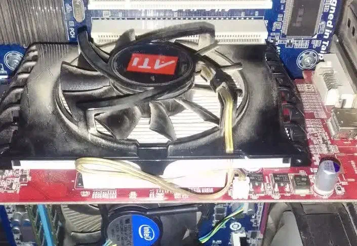 کارت گرافیک ۵۵۷۰ ۲ گیگ گیمینگ|قطعات و لوازم جانبی رایانه|سمیرم, |دیوار