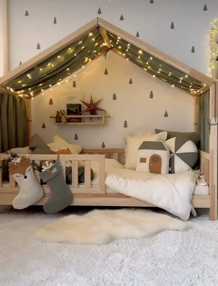 تولید تخت های دونفره .تک نفره چوبی و سفارشی|تخت و سرویس خواب|شیراز, فخرآباد (دروازه کازرون)|دیوار