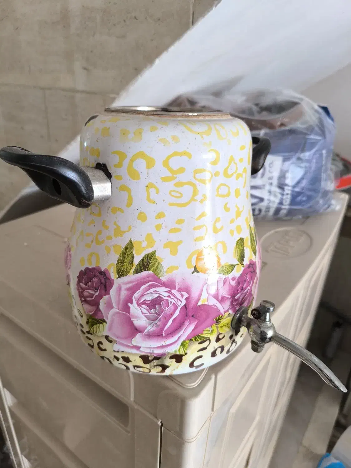 کتری روگاز چینکوقدیمی|قوری، کتری، قهوه‌ساز دستی|مهاباد (آذربایجان غربی), |دیوار